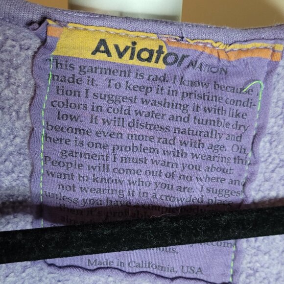 **UNISEX Aviator Nation V-Neck 5 Stripe Sweatshirt in Faded Grape - Picture 5 of 9